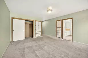 2137 E Jackson St, Medford, OR 97504 - Photo 40