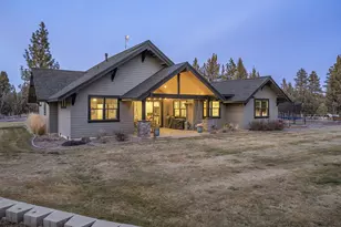 67554 Trout Ln, Bend, OR 97703 - Photo 6