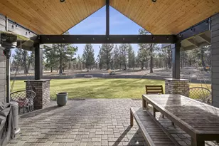 67554 Trout Ln, Bend, OR 97703 - Photo 44