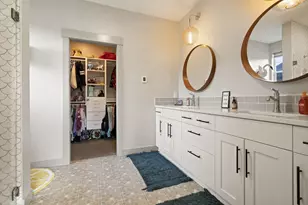 67554 Trout Ln, Bend, OR 97703 - Photo 36