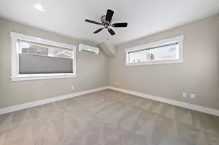 1913 NW Monterey Mews, Bend, OR 97703 - Photo 38