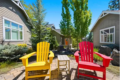 1913 NW Monterey Mews # 8, Bend, OR 97703 - Photo 26