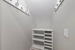 1913 NW Monterey Mews, Bend, OR 97703 - Photo 28