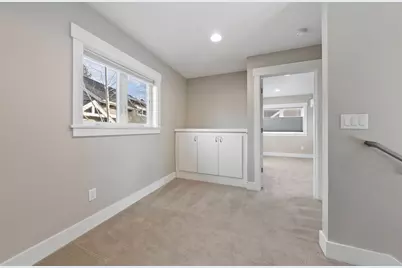 1913 NW Monterey Mews # 8, Bend, OR 97703 - Photo 36