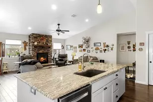 953 Providence Way, Grants Pass, OR 97526 - Photo 10