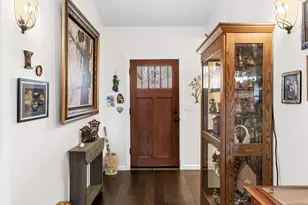 953 Providence Way, Grants Pass, OR 97526 - Photo 2