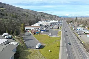 1633 N Hwy 99, Ashland, OR 97520 - Photo 1