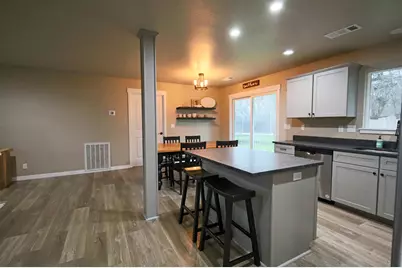 144 SW Susan Lane, Grants Pass, OR 97526 - Photo 8