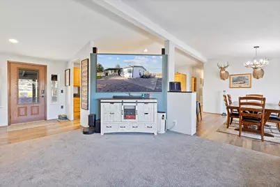 2165 SE Madras Road, Madras, OR 97741 - Photo 6