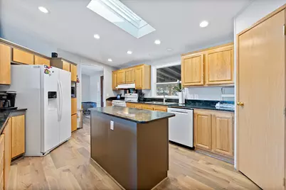 2165 SE Madras Road, Madras, OR 97741 - Photo 10