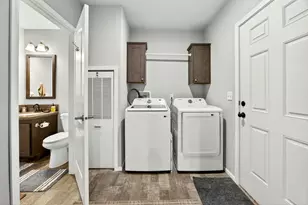 7743 Rogue River Hwy, Rogue River, OR 97537 - Photo 22