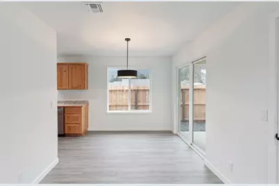 1637 Carnahan Drive, Grants Pass, OR 97527 - Photo 8