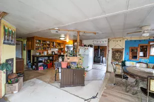 65665 SW 61st St, Bend, OR 97703 - Photo 8