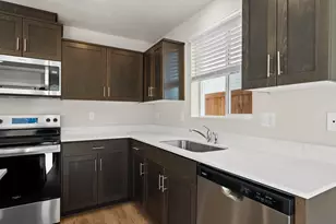 238 Darlington St, Medford, OR 97501 - Photo 6
