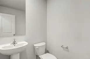 239 Darlington St, Medford, OR 97501 - Photo 10