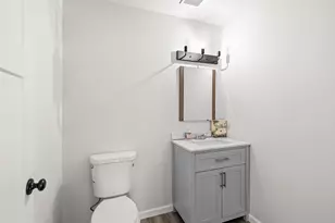 437 Cumberland Dr, Grants Pass, OR 97527 - Photo 8