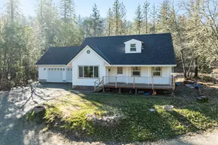 437 Cumberland Dr, Grants Pass, OR 97527 - Photo 54