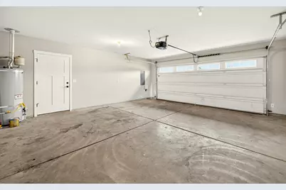 1743 Kellenbeck Avenue, Grants Pass, OR 97527 - Photo 30