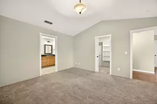 1743 Kellenbeck Ave, Grants Pass, OR 97527 - Photo 20