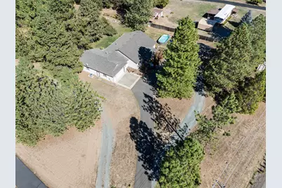 3000 Merlin Road, Grants Pass, OR 97526 - Photo 46