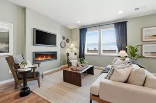 21220 SE Pelee Dr, Bend, OR 97702 - Photo 2