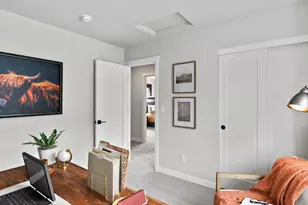 21564 SE Etna Pl, Bend, OR 97702 - Photo 28