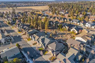 20870 Golden Gate Pl, Bend, OR 97702 - Photo 42