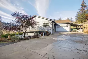 1979 Upper Applegate Rd, Jacksonville, OR 97530 - Photo 68