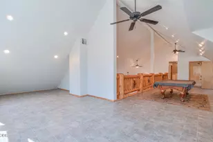 17879 Kodiak Ln, Bend, OR 97707 - Photo 20