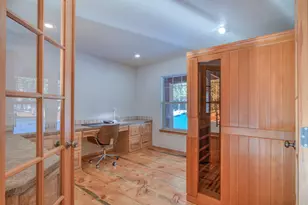 17879 Kodiak Ln, Bend, OR 97707 - Photo 4