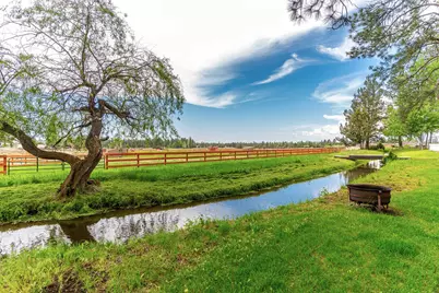 60359 Arnold Market Road, Bend, OR 97702 - Photo 2