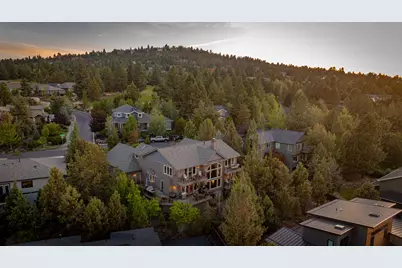 3209 NW Fairway Heights Drive, Bend, OR 97703 - Photo 28