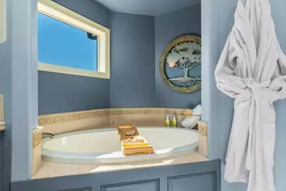 3209 NW Fairway Heights Drive, Bend, OR 97703 - Photo 38