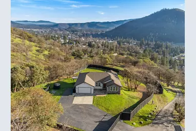 1401 7th Avenue, Gold Hill, OR 97525 - Photo 34