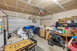 2548 SW Kalama Ave, Redmond, OR 97756 - Photo 24