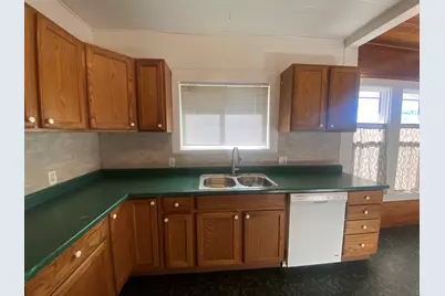 332 N Madison Street, Merrill, OR 97633 - Photo 16