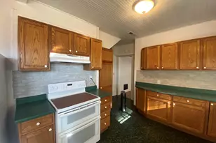 332 N Madison St, Merrill, OR 97633 - Photo 18