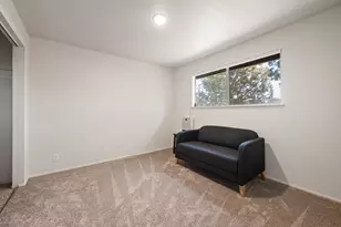 546 SE Centennial St, Bend, OR 97702 - Photo 16