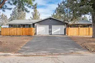 546 SE Centennial St, Bend, OR 97702 - Photo 1