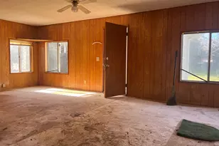 410 N 8th St, Jacksonville, OR 97530 - Photo 4