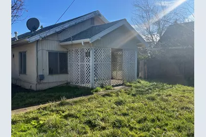 410 N 8th Street, Jacksonville, OR 97530 - Photo 2