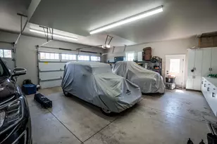 66505 Gerking Market Rd, Bend, OR 97703 - Photo 22