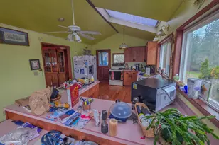 250 Bolt View Rd, Grants Pass, OR 97527 - Photo 12