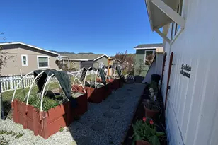 8401 Old Stage Rd, Central Point, OR 97502 - Photo 8