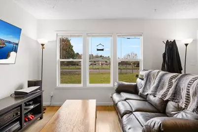 1290 Ojai Avenue, Grants Pass, OR 97527 - Photo 18