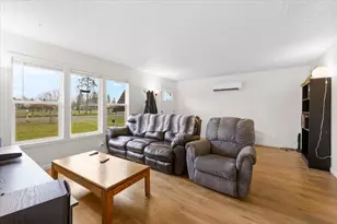 1290 Ojai Ave, Grants Pass, OR 97527 - Photo 8