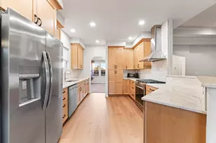 839 St Andrews Way, Eagle Point, OR 97524 - Photo 6