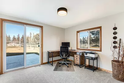 69975 Holmes Road, Sisters, OR 97759 - Photo 20