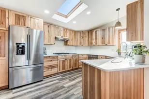 69975 Holmes Rd, Sisters, OR 97759 - Photo 12