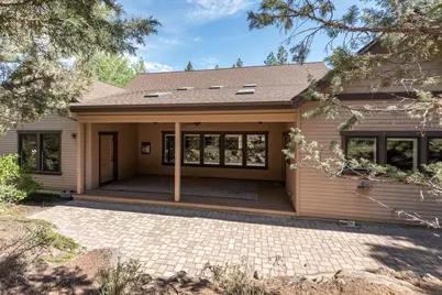 19085 NW Mt Hood Place, Bend, OR 97703 - Photo 40